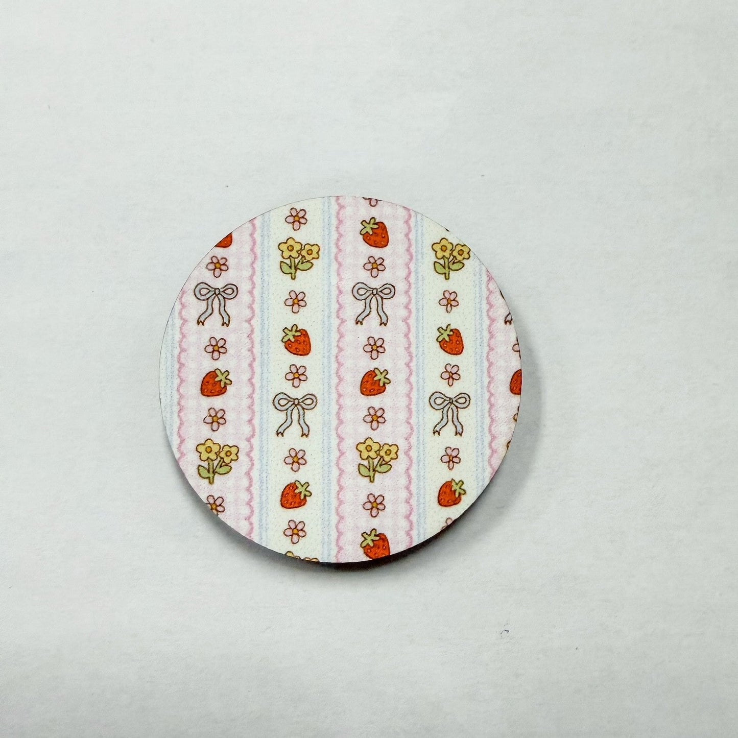 Strawberry and Flowers / Hardboard Add on