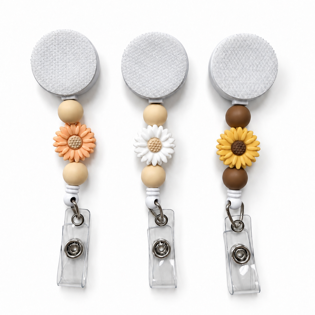 Daisy | Interchangeable Badge Reel