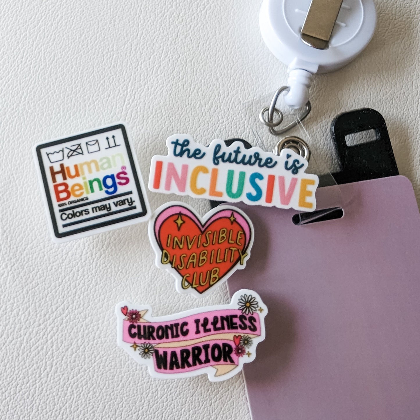 Badge Topper / CHARM COLLECTION - Inclusive - Charm Only