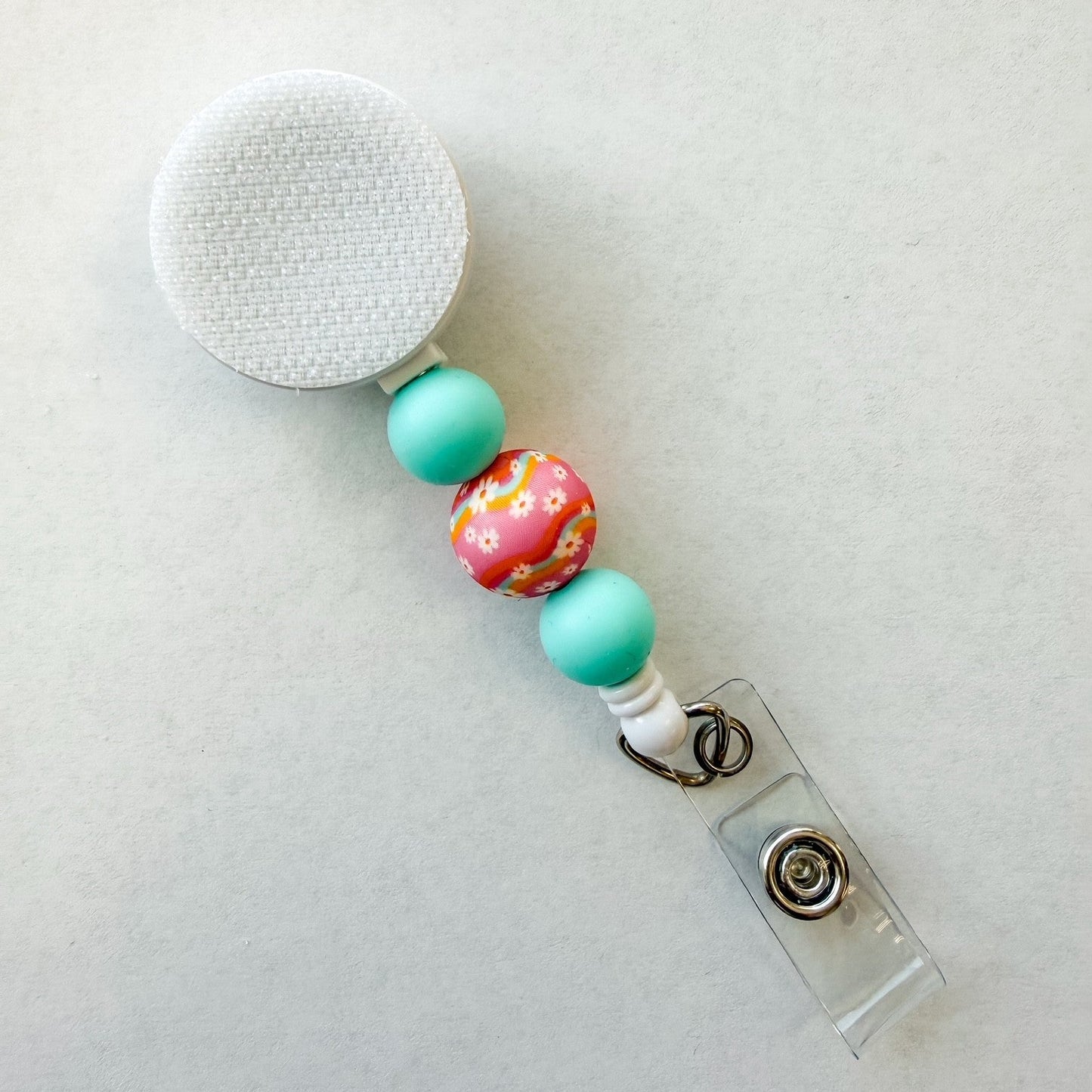 Retro Bloom Interchangeable Badge Reel