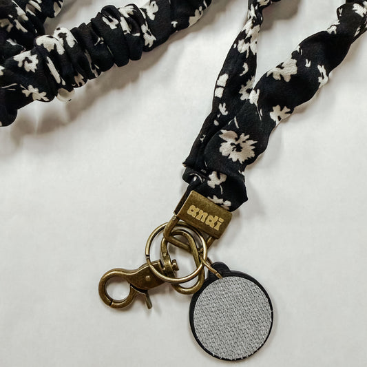 Onyx Floral Interchangeable Andi Lanyard