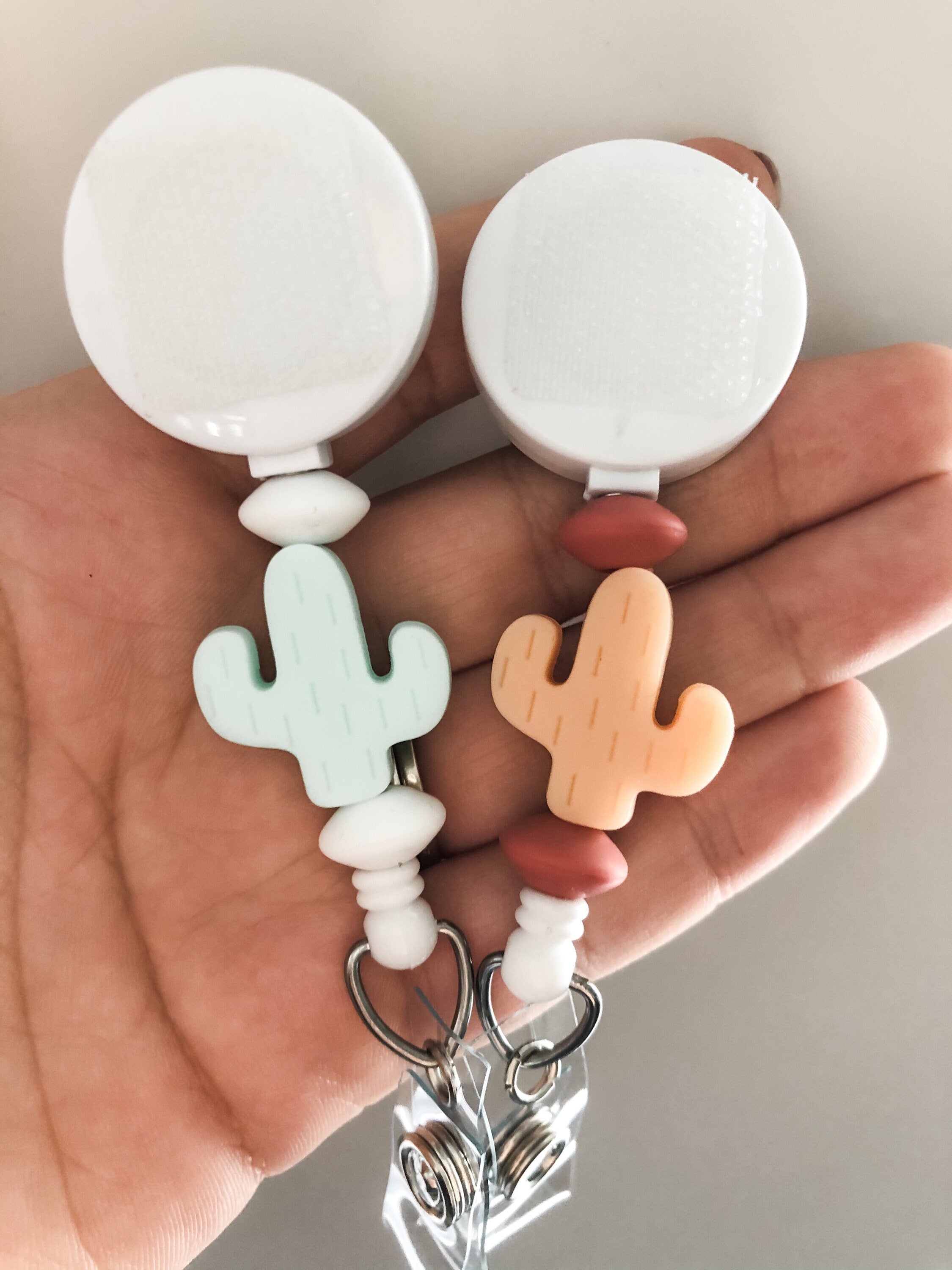 CACTUS Interchangeable Badge Reel