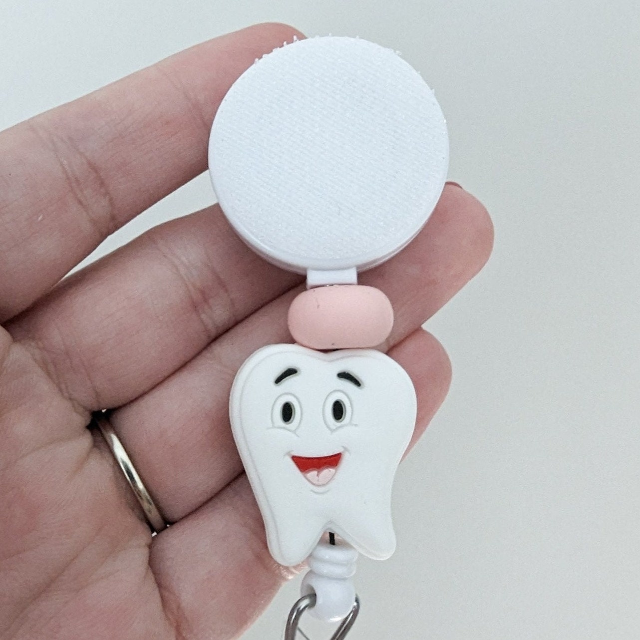 TOOTH Interchangeable Badge Reel
